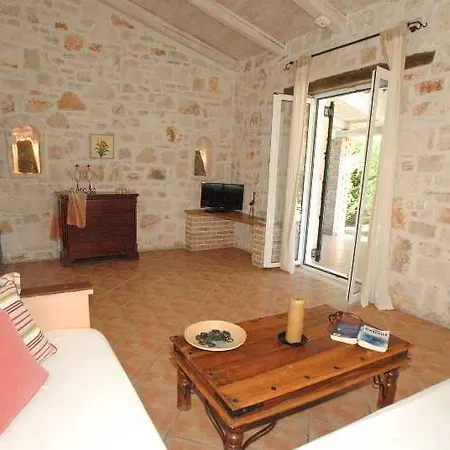 Rizolia Villas Zakynthos Town
